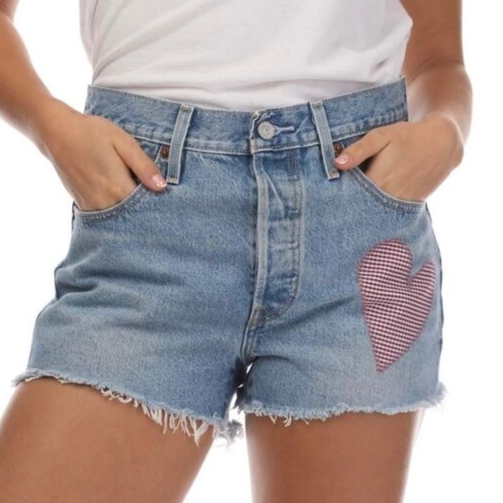 LEVI’S 501 WITH GINGHAM HEART CUT OFF JEAN SHORTS